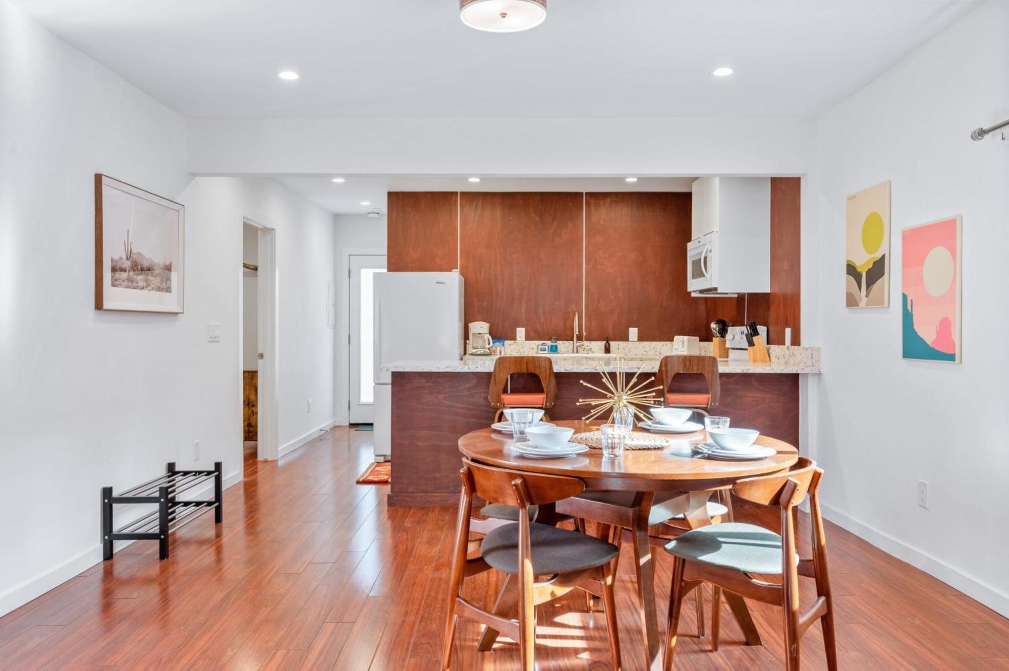 Southwest Chic Bungalow In The Heart Of Hollywood Los Angeles Bagian luar foto