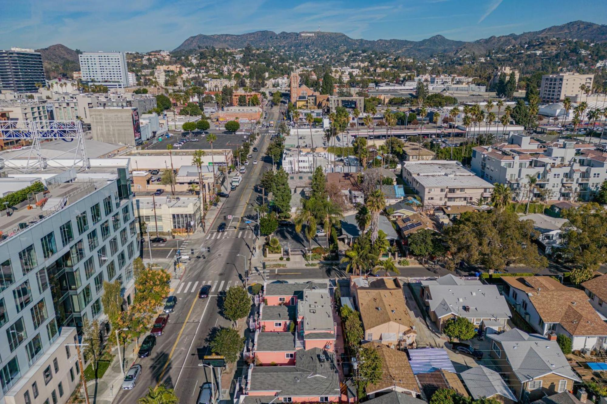 Southwest Chic Bungalow In The Heart Of Hollywood Los Angeles Bagian luar foto